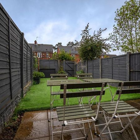 Stunning Abode 5 Min From Nec & Bhx, Pets Allowed Marston Green Eksteriør bilde